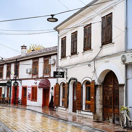 Mon Ami Boutique Hotel Шкодер Экстерьер фото