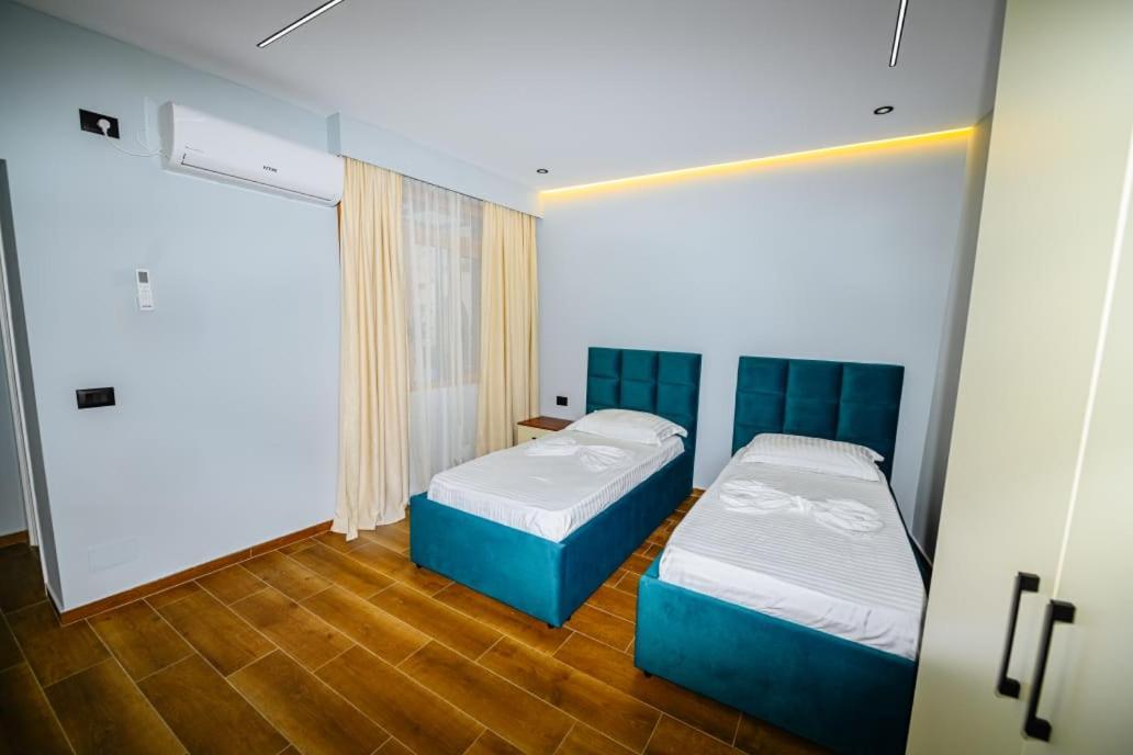 Mon Ami Boutique Hotel Шкодер Экстерьер фото